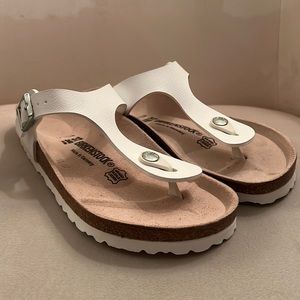 Birkenstock Gizeh Leather White